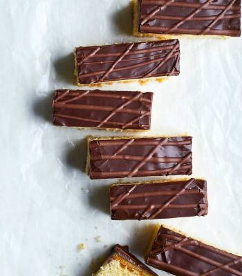 'Jaffa Cake' fingers 