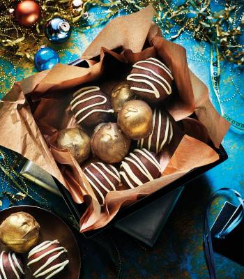 Mulled wine truffles 