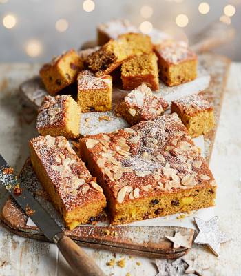 Stollen traybake