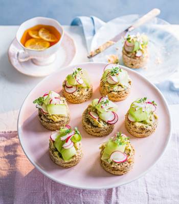 Savoury rye scones with anchovy butter