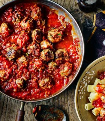Turkey meatballs with rigatoni