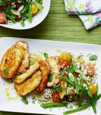 Halloumi with runner bean, tomato and mint couscous