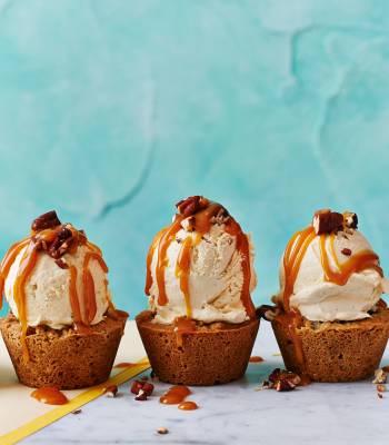 Salted caramel ice cream pecan cookie cups