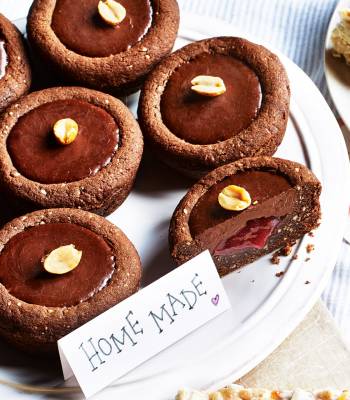 Peanut butter and jelly cookie cups