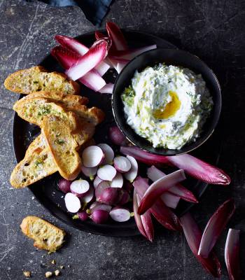 Salted cucumber feta dip