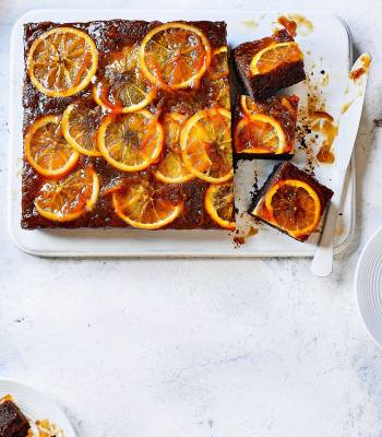 Marmalade gingerbread squares 