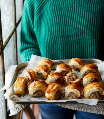 Smoked ham & Gruyère sausage rolls