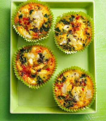 Red pepper and spinach egg muffins