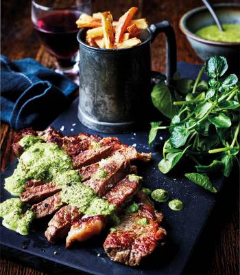 Steak with watercress sauce 