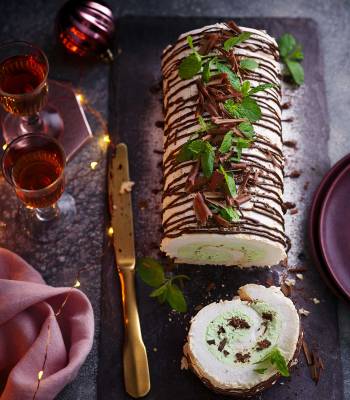 Peppermint cream meringue roulade 