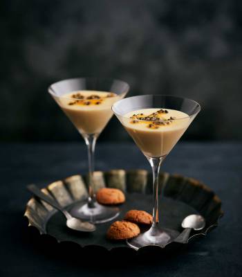 Passion fruit dessert pots