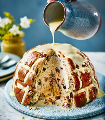 Hot cross bun ice cream bombe