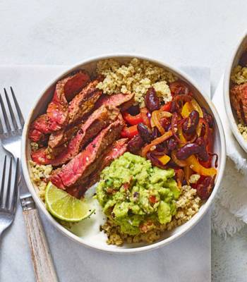 Chipotle steak fajita bowl