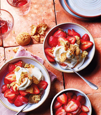 Macerated strawberries with amaretti cream