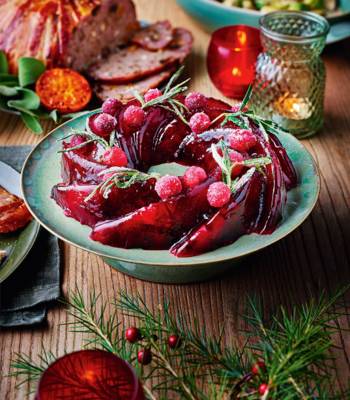 Spiced cranberry crown 