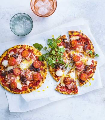 Ploughman's flatbread pizza