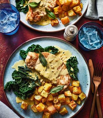 Pork steaks with cider peppercorn sauce