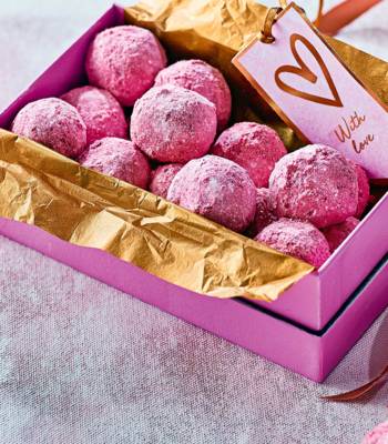 Raspberry and prosecco truffles