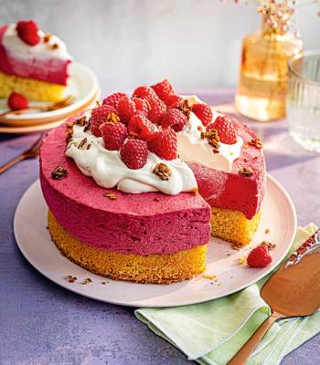 Cranachan mousse cake