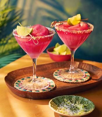 Frozen hibiscus margarita