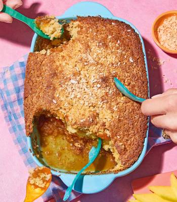 Coconut and caramel pudding