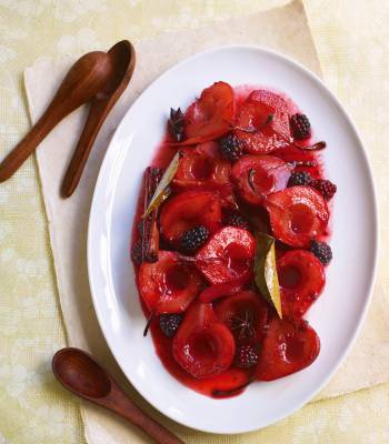 Roast pears with star anise, blackberries and lemon