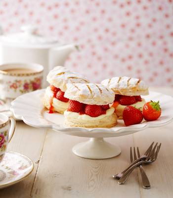 Strawberry and cream mille-feuilles