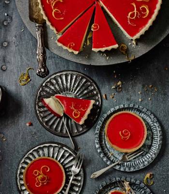 Lemon posset and raspberry tart