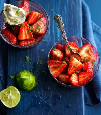 Lime and mint marinated strawberries with rum and coconut cream