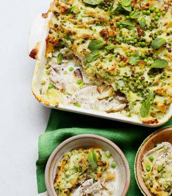 Lemon and leek chicken topped with green pea mash