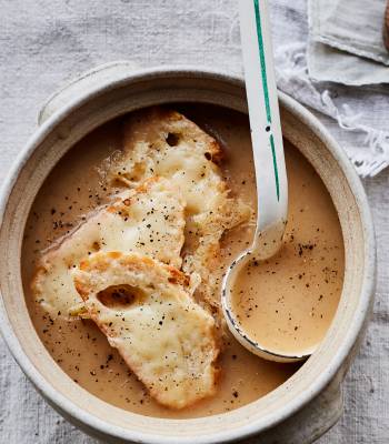 White onion soup with Gruyère croûtes
