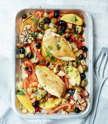 All-in-one Spanish chicken