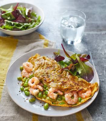 Prawn, edamame and spring onion omelette