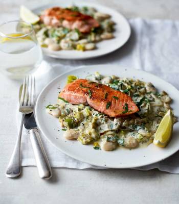Salmon with creamy leeks and butter beans