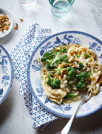 Purple sprouting broccoli tagliatelle