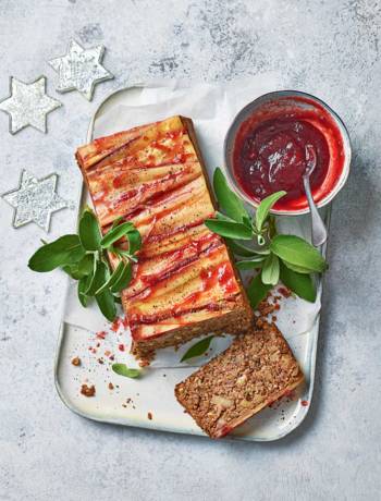 Ultimate vegan nut roast