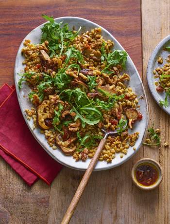Roast mushroom grains with date dressing