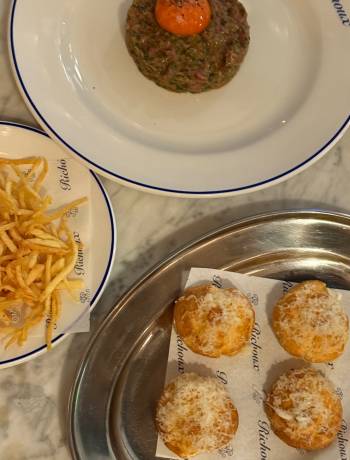 Taking Orders: Richoux