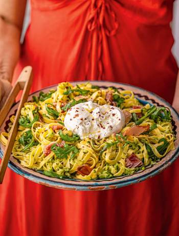 Courgette, prosciutto and burrata tagliatelle