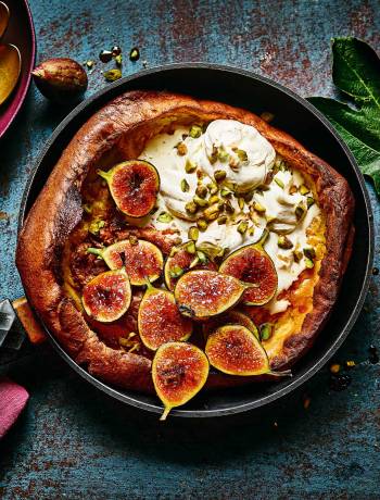 Dutch baby with brûléed figs