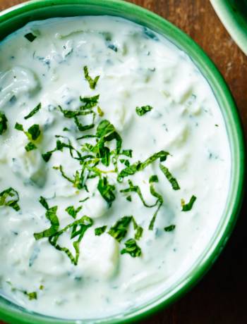 Cucumber raita