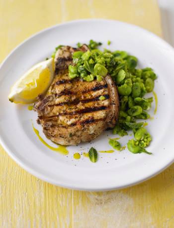 Marinated pork chops with smashed broad beans