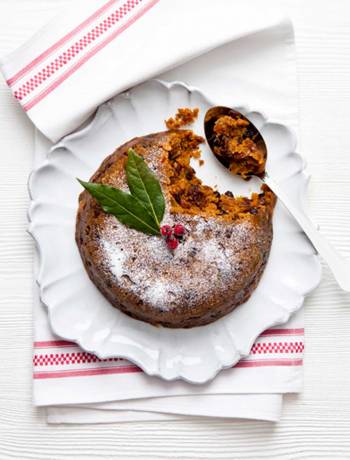 Cheat’s microwave Christmas pudding