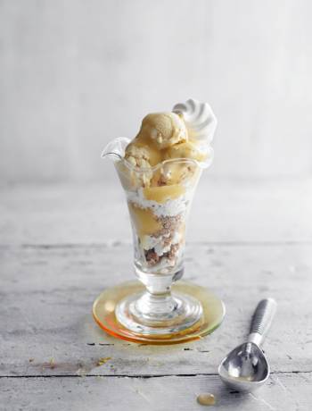 Limoncello meringue ice-cream sundaes