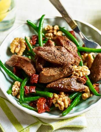 Duck, green beans and walnuts