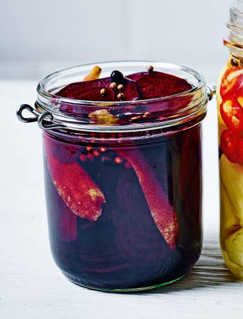 Gin beetroot pickle 