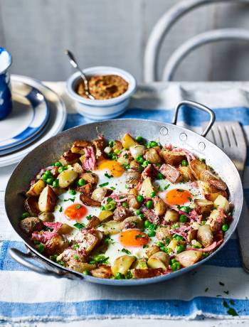 Spring veg and ham hash