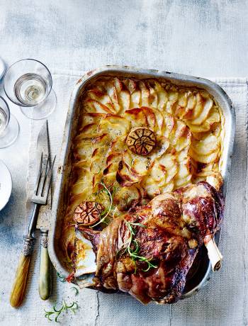 Slow-roasted shoulder of lamb and potatoes 