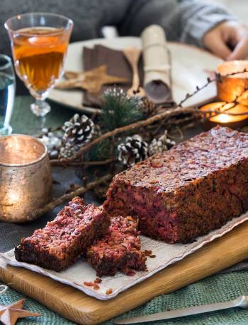 Roast beetroot and apple stuffing loaf