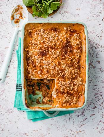 Vegan lasagne with butternut squash and hazelnuts 